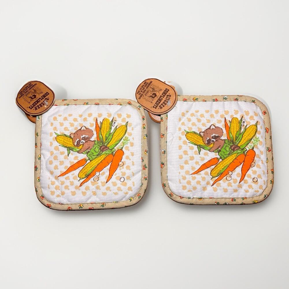NOS Stock Kitchen Compliments Pot Holders 1970s Vintage Retro Carrots Set of 2